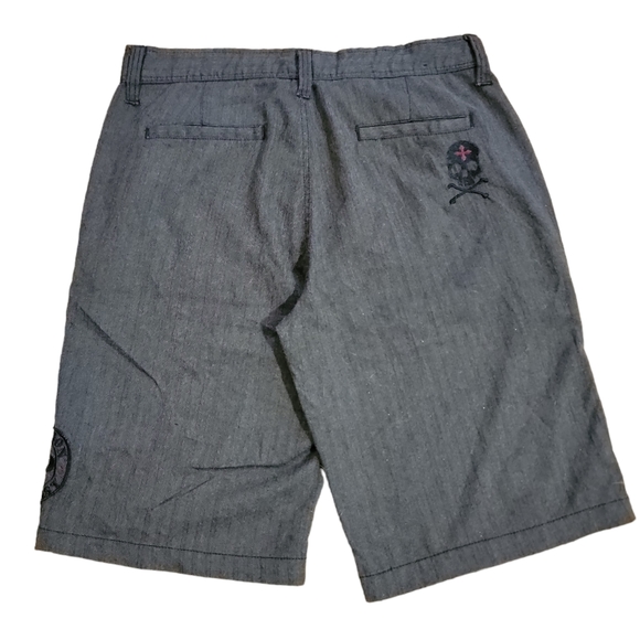 Men's Black Premium Affliction shorts - Picture 2 of 4